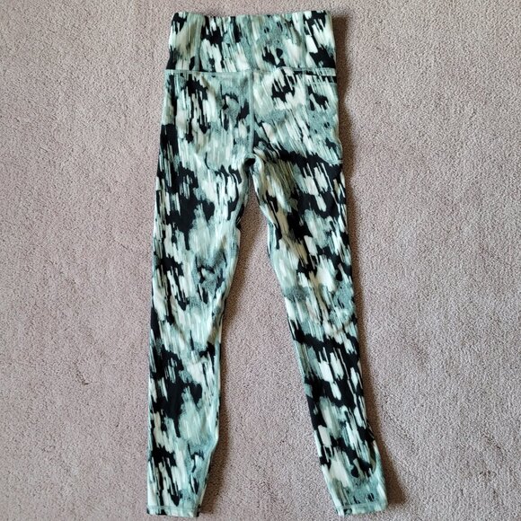 Under Armour Size XS Lot - 2 Motion Leggings Fitted Ankle Leg & Gray Top - Picture 3 of 14